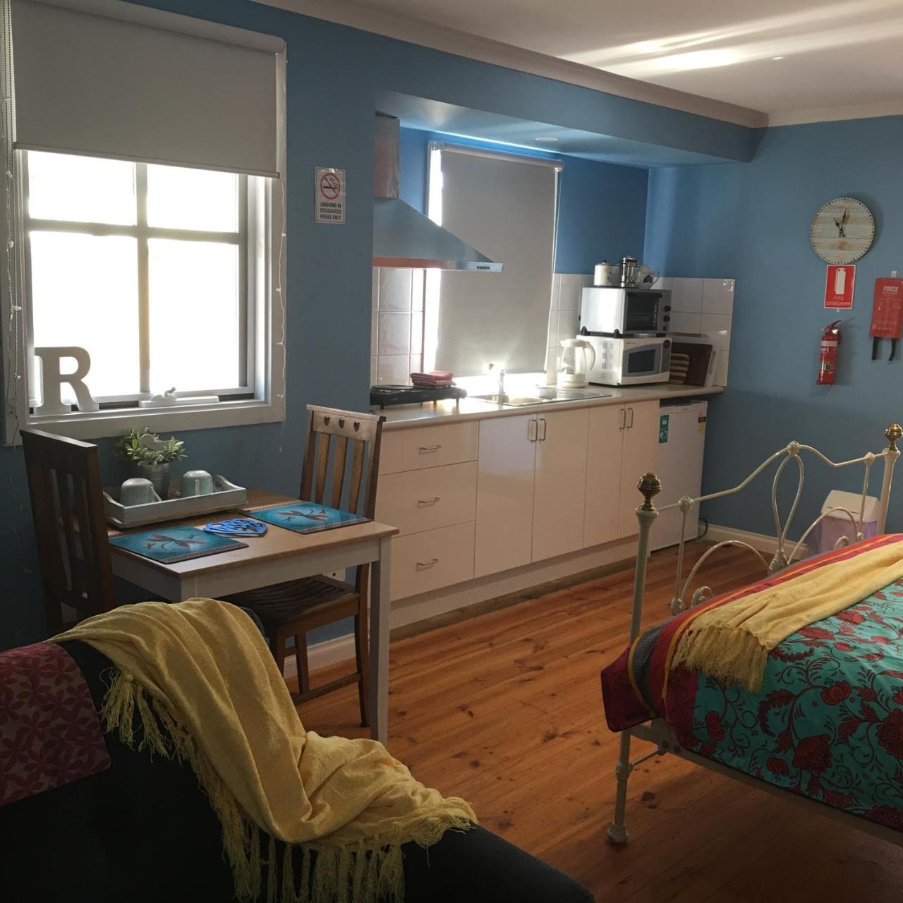 Ki Dragonfly Guesthouse Кингскот Экстерьер фото